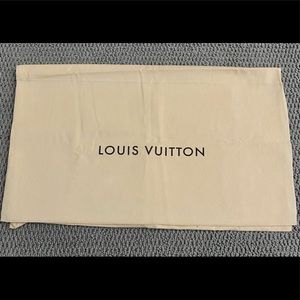Large LV dust bag!